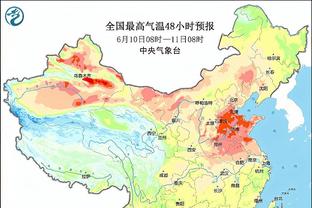 新的队史篮板王！字母哥22中10&罚球11中5得到26分17板3助